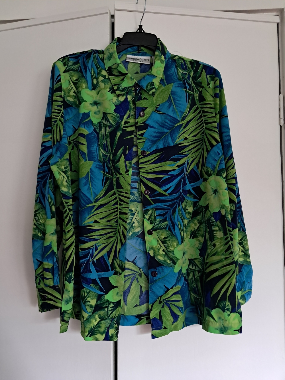 Drapers & Damons Petite Tropical Green & Blue Floral Women's Shirt